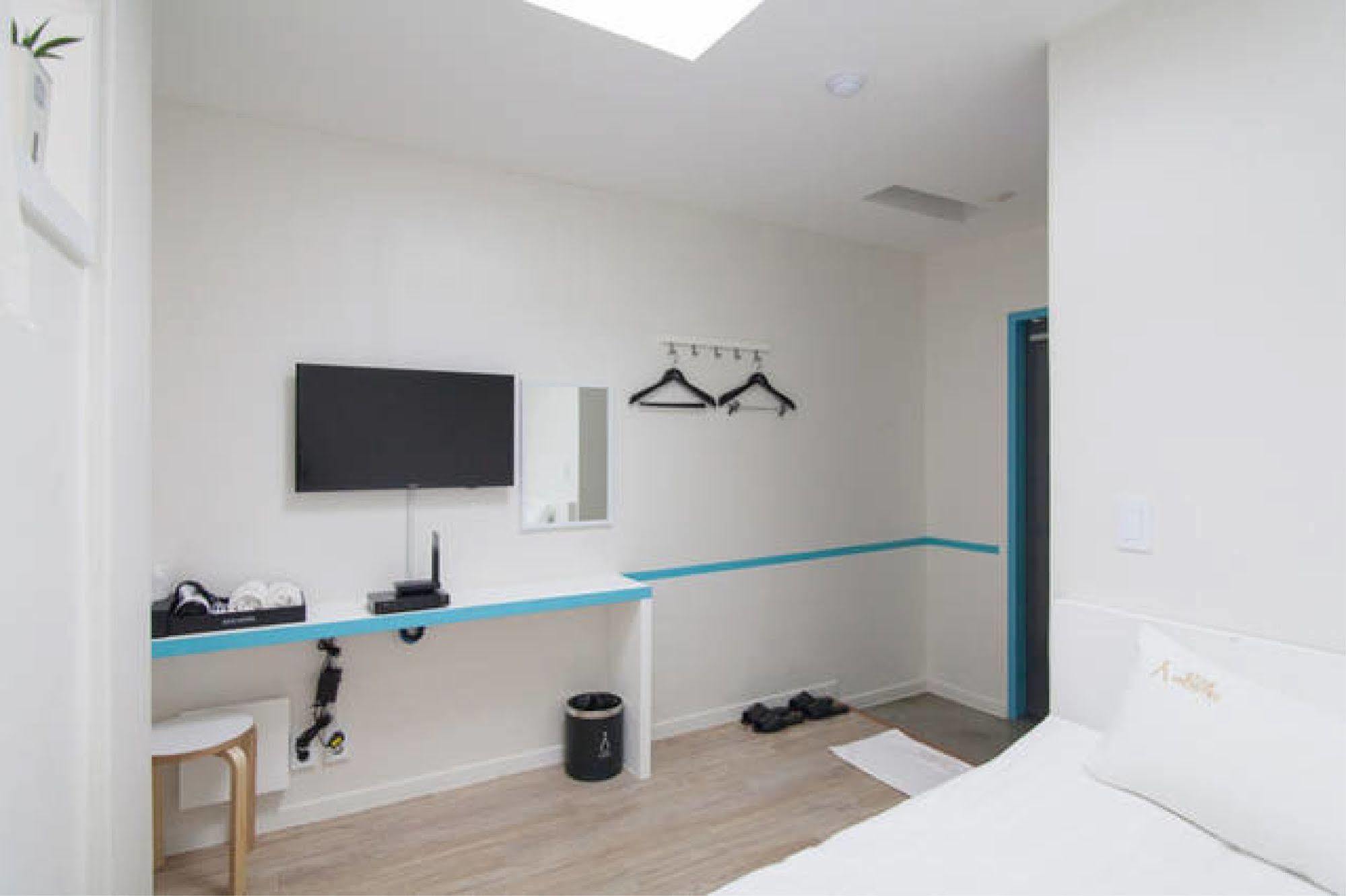 Starhostel Dongdaemun Suite Seoul Eksteriør billede